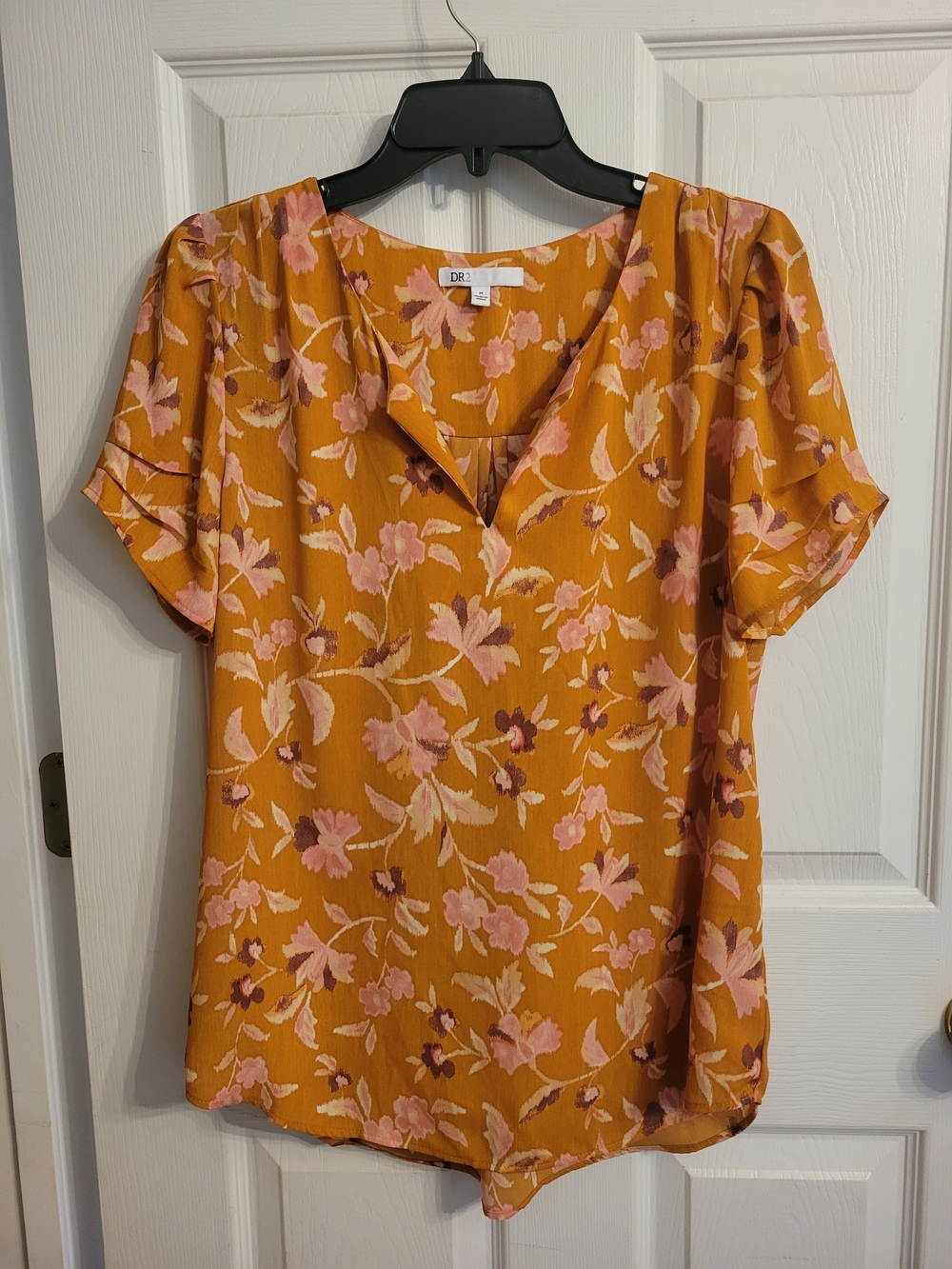 DR2 Mustard Floral V-Neck Short Sleeve Top